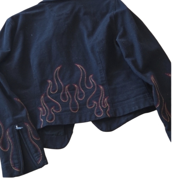 Harley-Davidson Black Women’s Jacket with Flame Cuff  and Back Detail - Picture 8 of 8